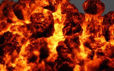 В окупованому Єнакієвому на Донеччині вибухнув склад боєприпасів — відео